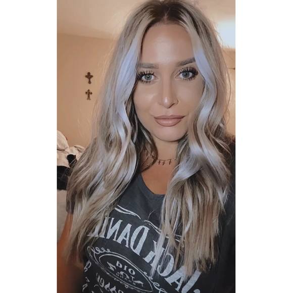 Meet your Posher, Nadia - Picture 1 of 1